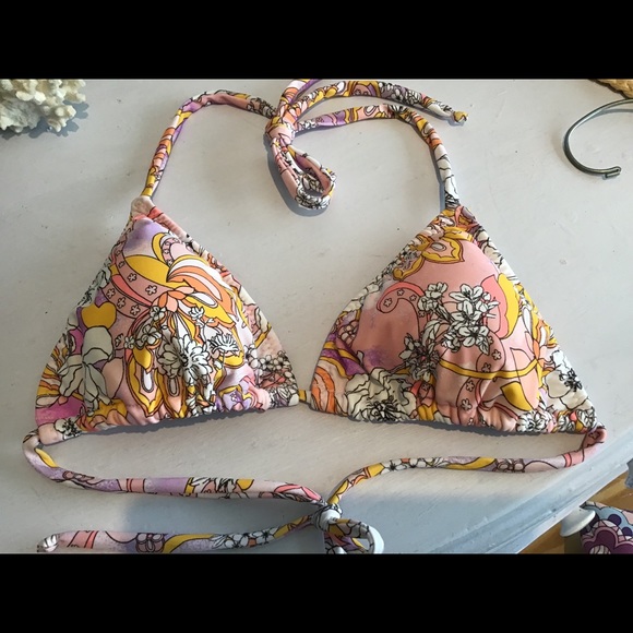 Bikini Top - Picture 3 of 6